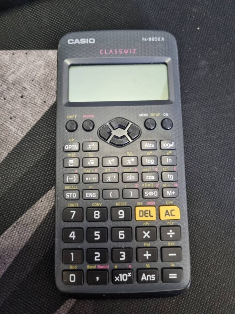 Casio fx-82CE X szmolgp