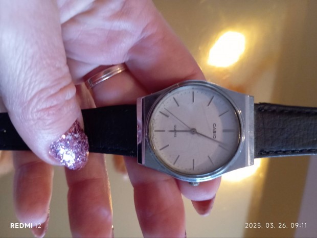 Casio quartz karóra gyűjteményből darabár