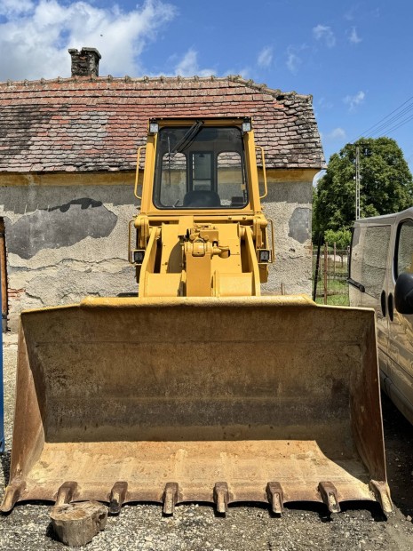 Cat 963 láctalpas homlok rakodó