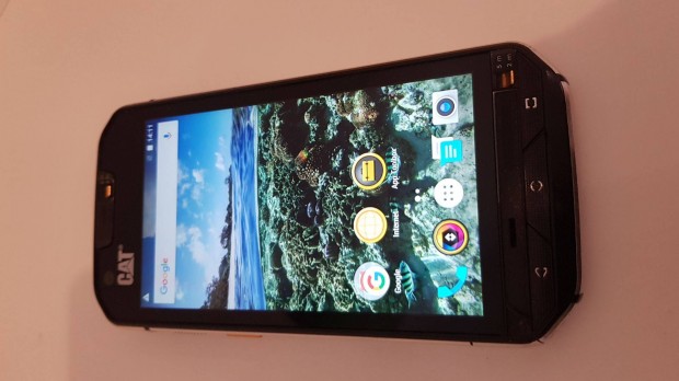 Cat S60 hkamers dual simes 32gb androidos mobil elad