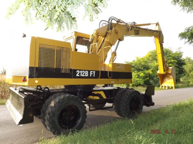 Caterpillar 212 B Ft Rendszmos, Mszakis