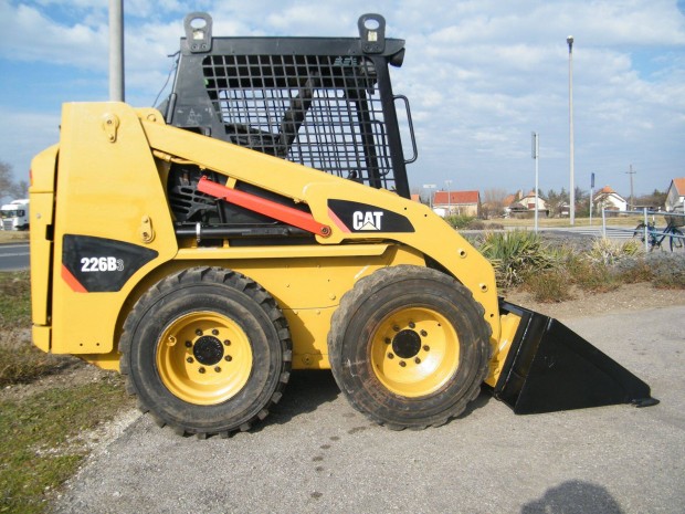 Caterpillar 226 B 3 ( Nem Bobcat ) kompakt rakodó