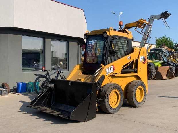 Caterpillar 246 minirakodó