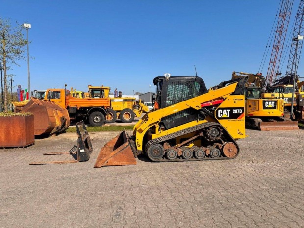 Caterpillar 287D / 4.391 üzemóra / Lízing 20%-tól