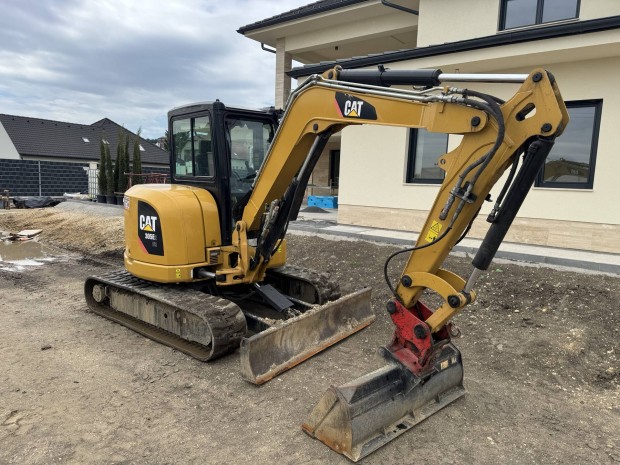 Caterpillar 305 E2 CR, 2759 üuemóra
