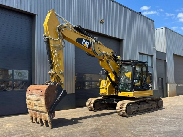 Caterpillar 325F LCR / 7413 üzemóra / 3db kanál / Lízing 20%-tó