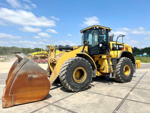 Caterpillar 966M / 12.000 zemra / Lzing 20%-tl