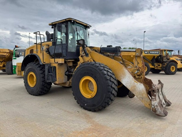 Caterpillar 972M XE High Lift / 11780 üzemóra / Lízing 20%-tól