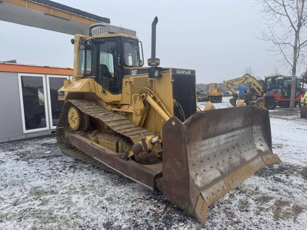 Caterpillar D6M dzer