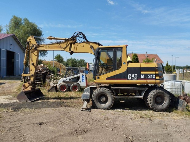 Caterpillar M312