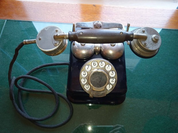 Cb 24 antik telefon 1928 telefongyr