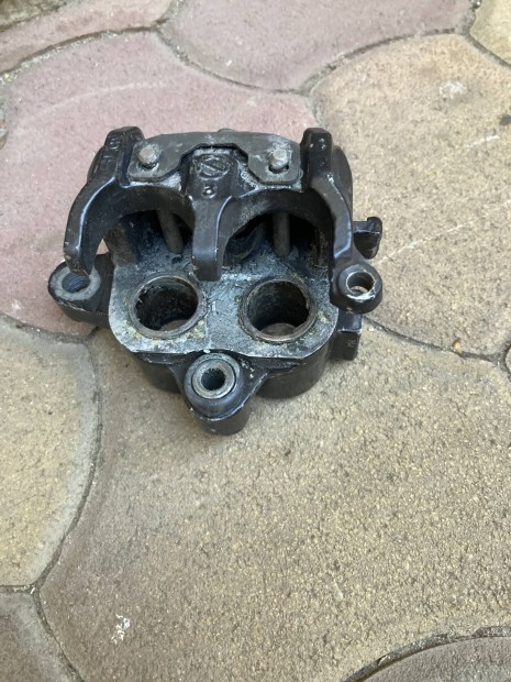 Cb 900 f2 80' els� f�kmunkahenger