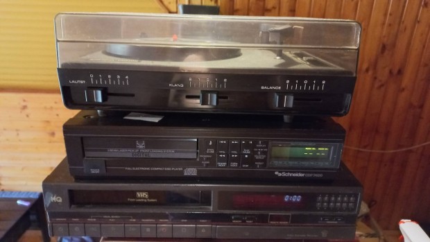 Cd videó bakelit lejátszó egyben eladó