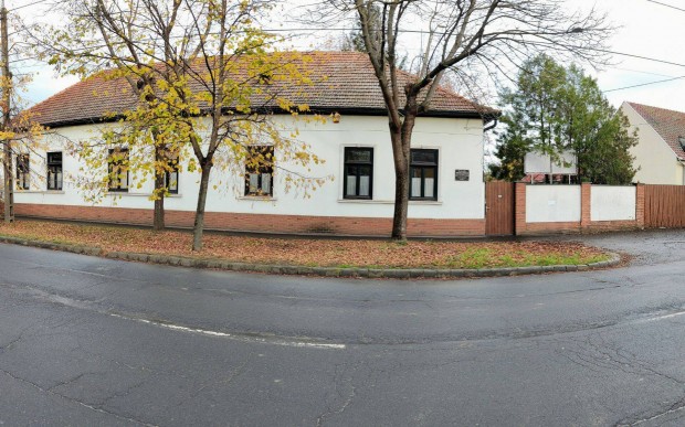 C�gk�zpont, irodah�z, telephely, rakt�r, sorh�z univerz�lis ingatlan