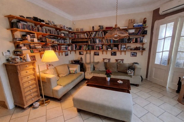 Cegl�di 127 nm-es h�z elad�