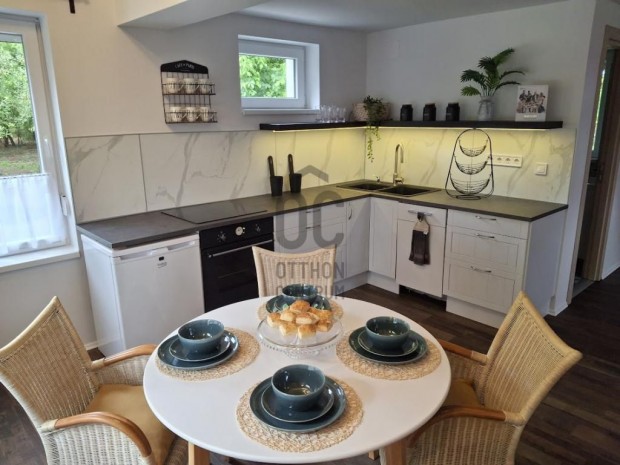 Cegl�di elad� 56 nm-es h�z