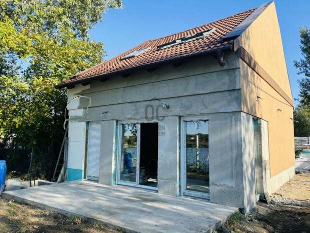 Cegl�di elad� 76 nm-es h�z