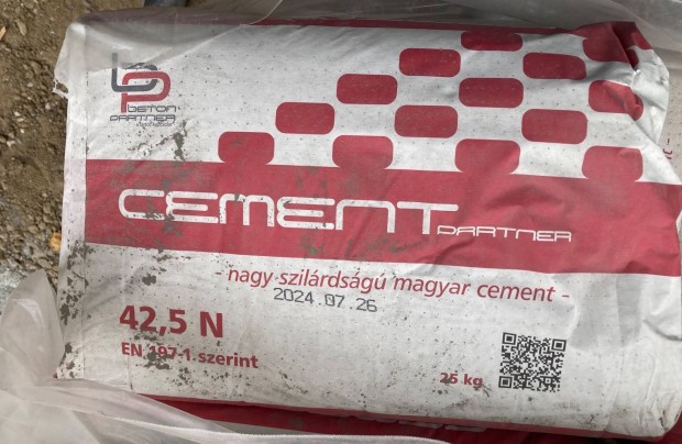 Cement elad