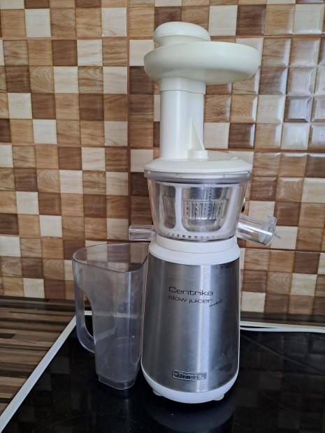 Centrika slow juicer metal 177 gymlcsprs