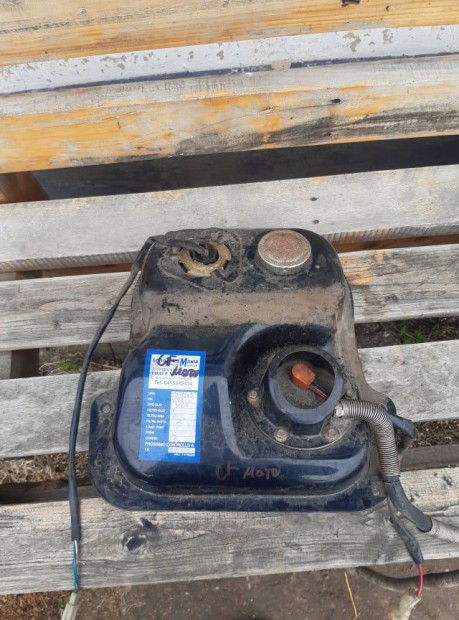 Cf moto Athene zemanyag tank