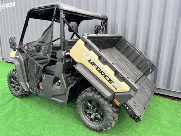 Cfmoto Uforce 1000 DLX EPS 4x4 2025-ös. B kat.v...