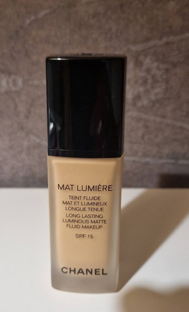 Chanel Mat Lumiere alapoz