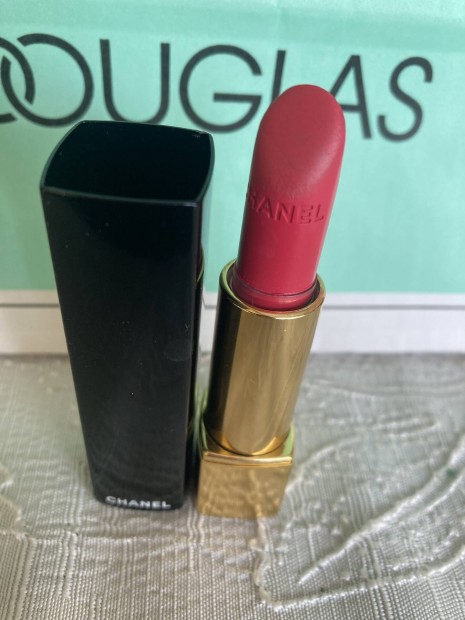 Chanel Rouge  Allure  rzs 