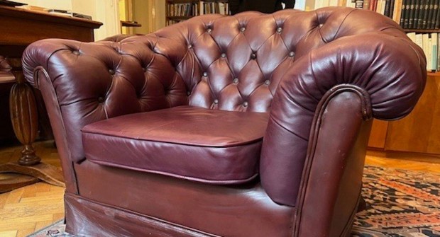 Chesterfield luxus fotel antik, bőr