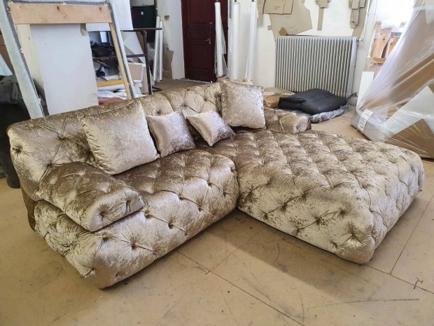 Chesterfield sarokgarnitra,j,akcis r