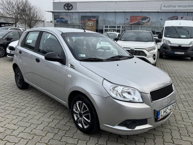 Chevrolet Aveo 1.2 16V Base AC Szervizk�nyv---9...