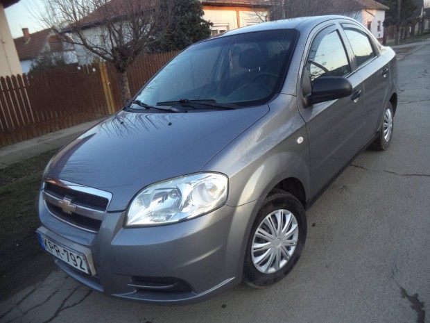 Chevrolet Aveo 1.2 8V Elite