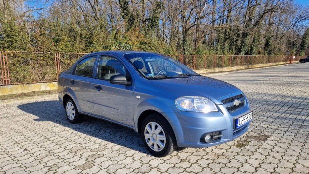 Chevrolet Aveo 1.2 8V Elite Klma 104000 km 2....