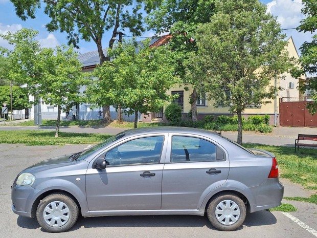 Chevrolet Aveo 1.2 8V Plus