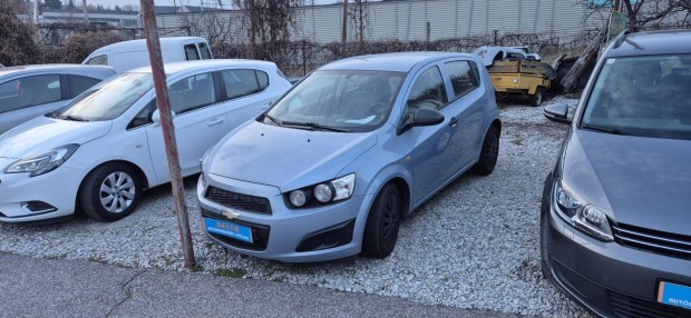 Chevrolet Aveo 1.2 LS Tempomat. 8 l�gzs�k. �jsz...