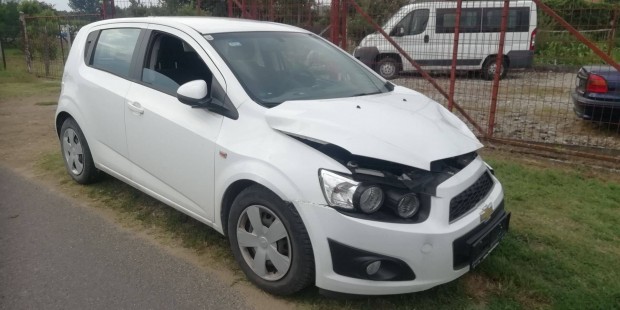 Chevrolet Aveo 1.2i T300 alkatrsz elad