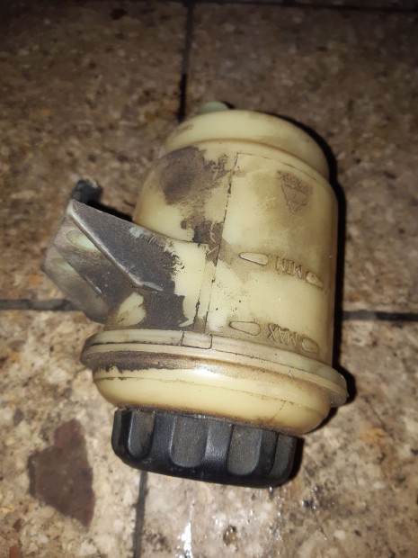 Chevrolet Aveo Szervó Olaj Tartály