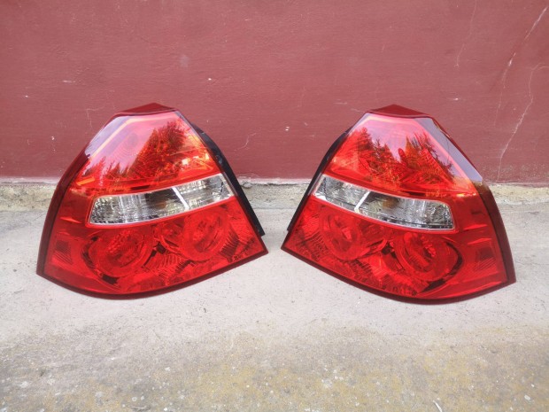Chevrolet Aveo sedan gyri hts lmpa pr