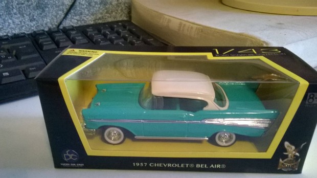 Chevrolet Bel Air 1957-es típus 1: modellautó 1:43