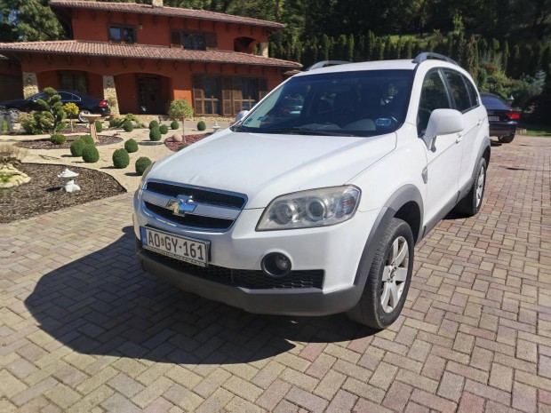 Chevrolet Captiva 2.4 LS J llapotban. 136 le