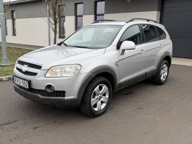 Chevrolet Captiva 2.4 LS //B�r//2 Kulcs