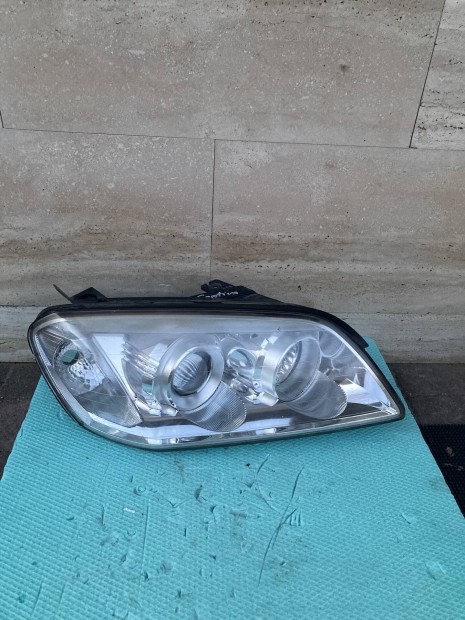 Chevrolet Captiva gyári jobb oldali fényszóró (2006-11)