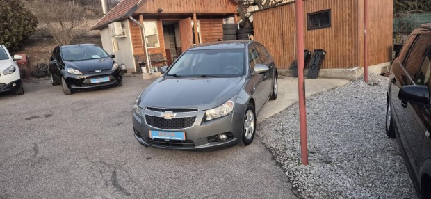 Chevrolet Cruze 1.6 LS 155500 Km