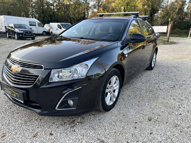 Chevrolet Cruze 1.6 LT Plus