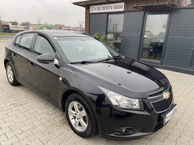 Chevrolet Cruze 1.6 LT Plus Tempomat.PDC.Aluf