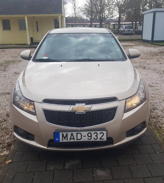 Chevrolet Cruze 1.8 LT