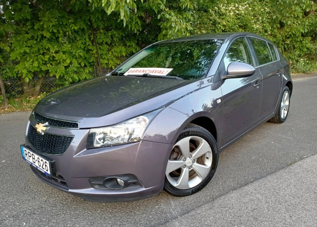Chevrolet Cruze 1.8 Ltz (Automata) 2. tulaj. DI...