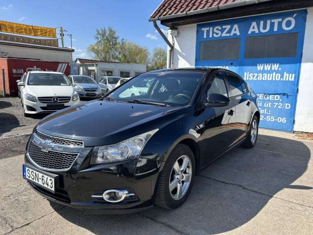 Chevrolet Cruze 1.8 Ltz //benzin-gáz üzemű//klí...