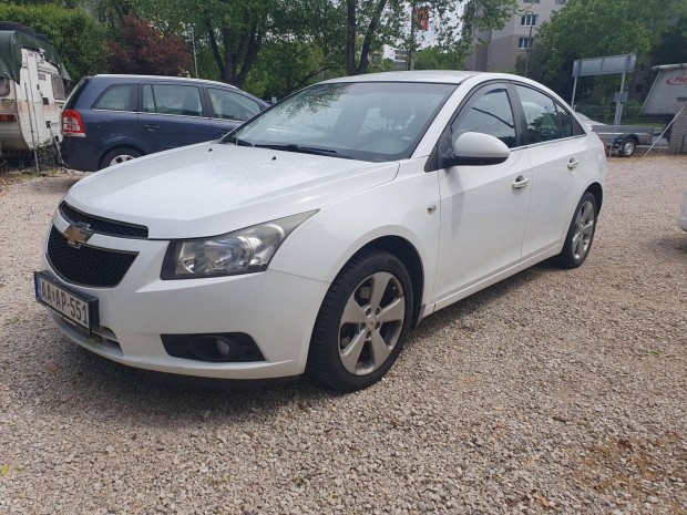 Chevrolet Cruze 2.0 D LT (Automata)