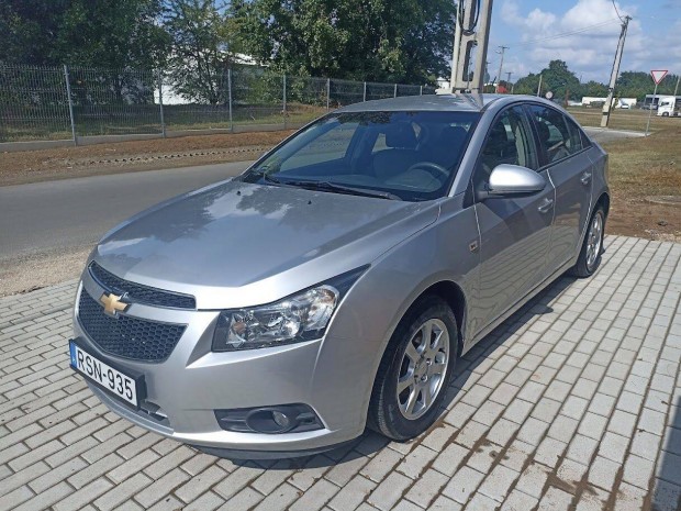 Chevrolet Cruze 2.0 Diesel 140 000 KM