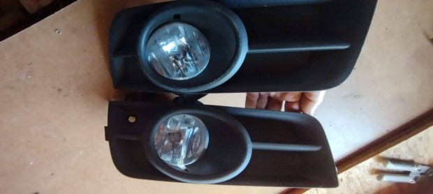 Chevrolet Cruze gy�ri k�dl�mpa